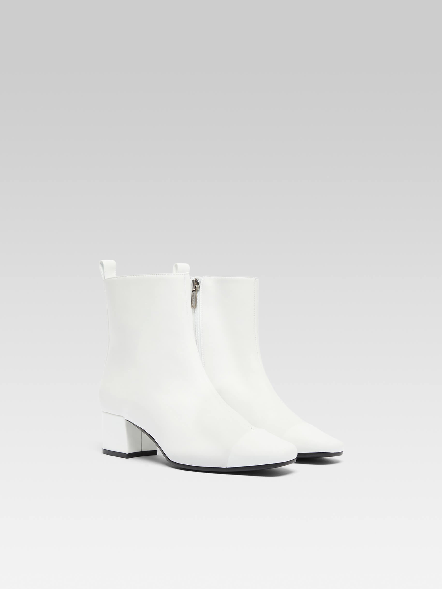 Estime - White leather and patent leather ankle boots - Image number 3