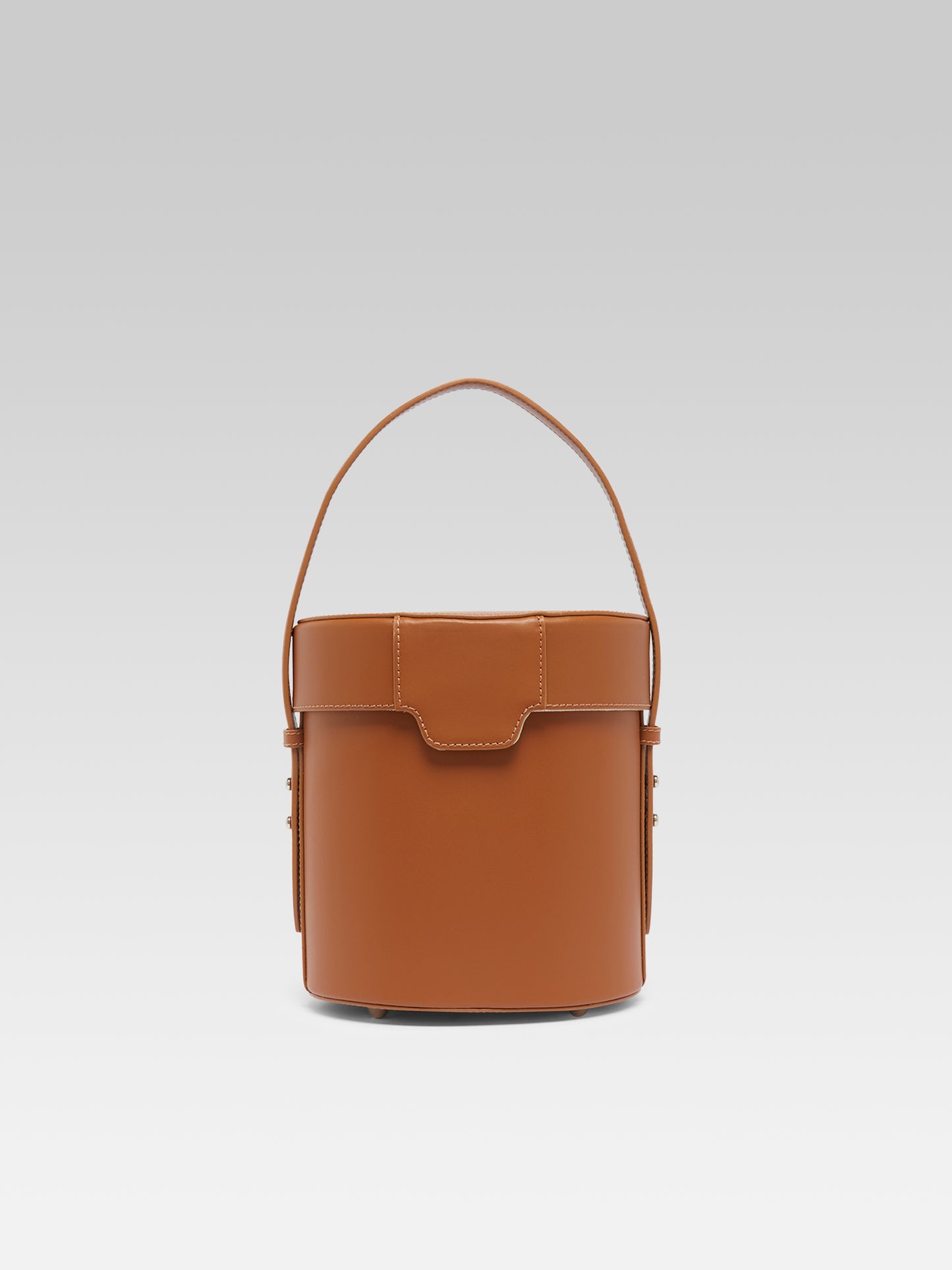 Bibi - Brown leather bucket bag