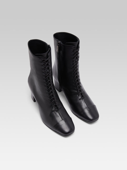 Colette - Black leather lace-up ankle boots - Image number 3