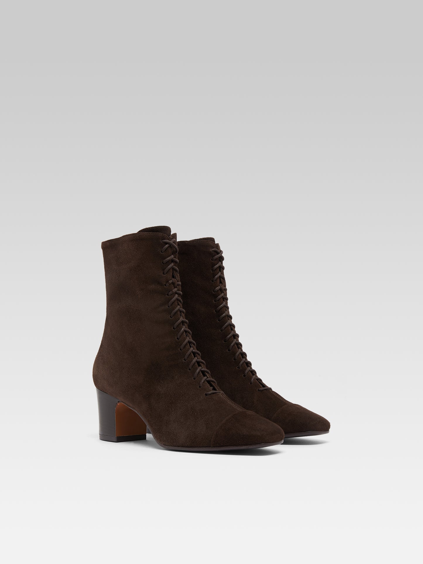 Colette - Bottines à lacets cuir velours marron