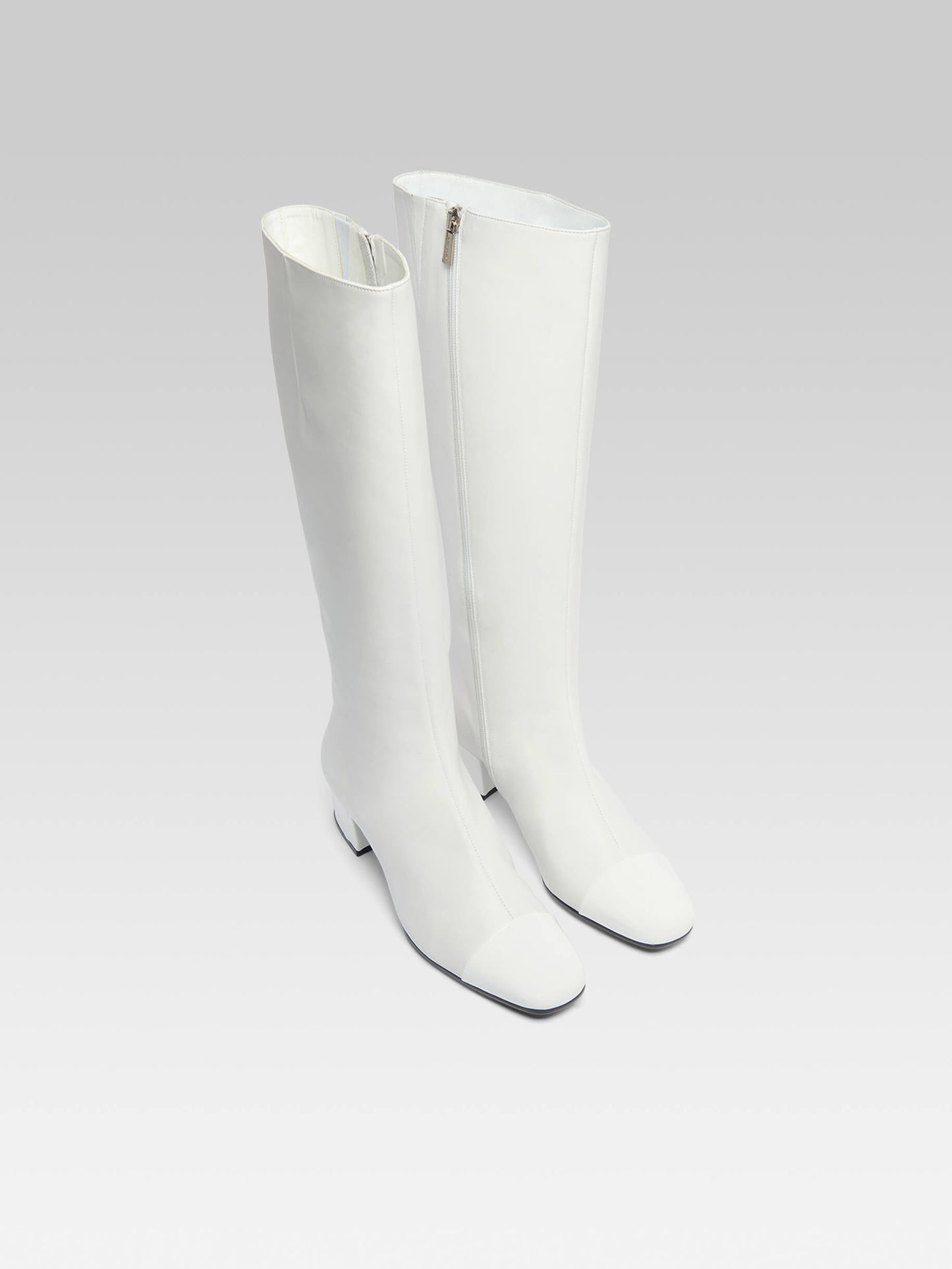 Malaga - White leather and patent leather boots