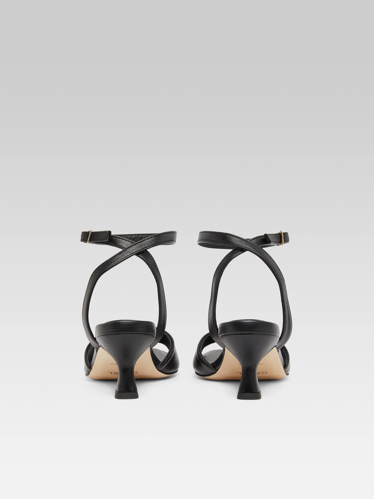 Arielle - Black leather sandals