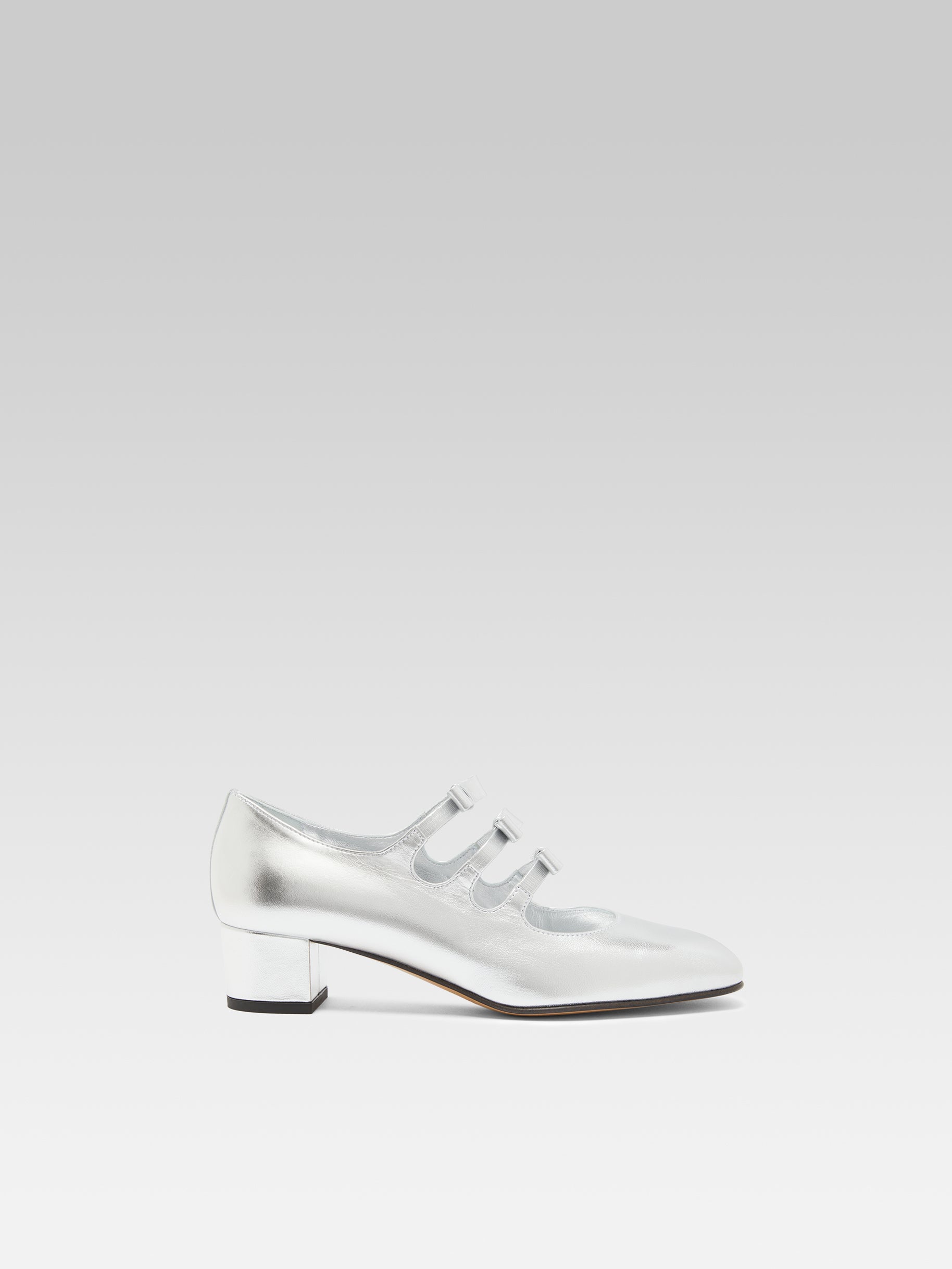 Kinette - Mary janes pumps with bows in silver laminated leather - Image number 2