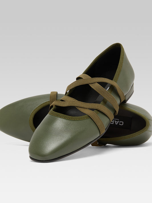 Tutu - Upcycled khaki green leather ballet-flats - Image number 3