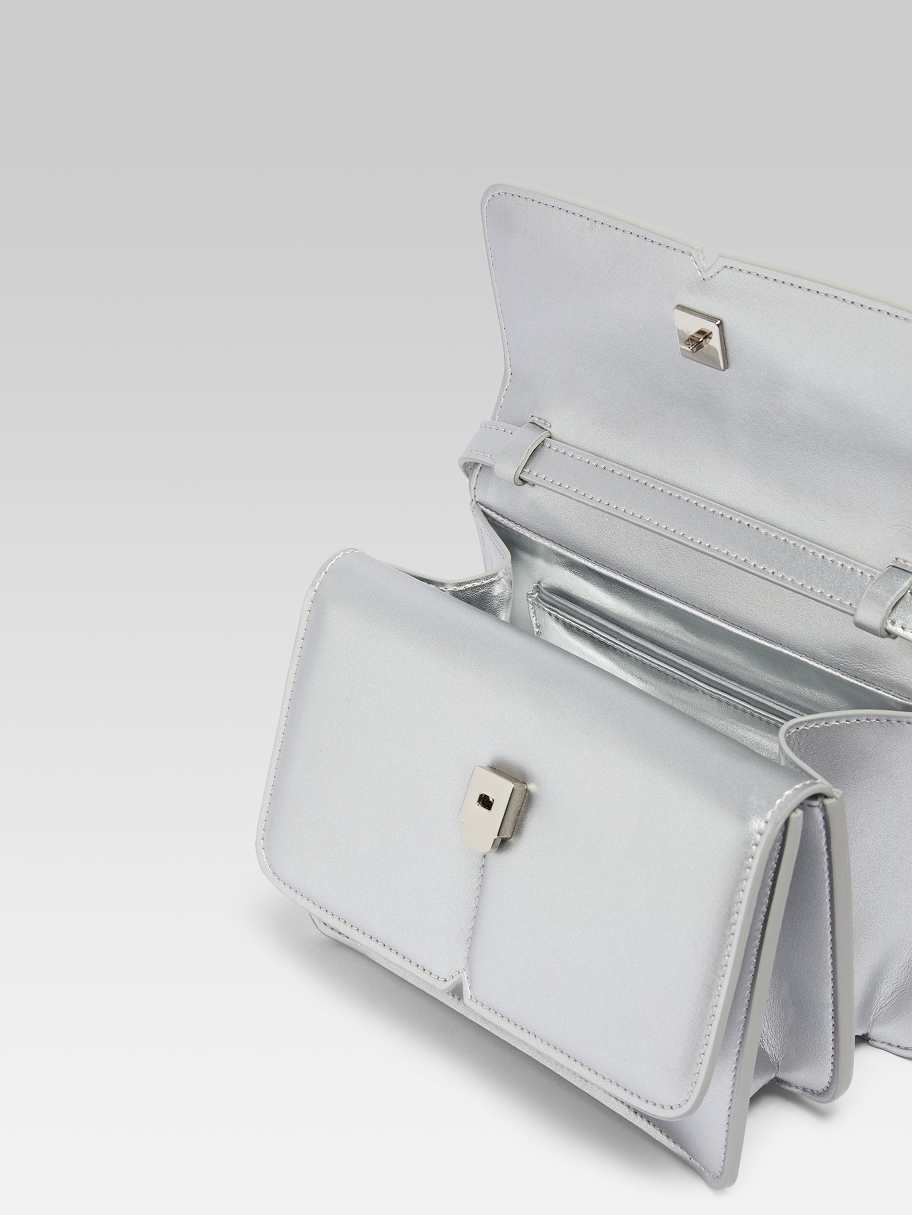 Simone - Silver Appleskin handbag - Image number 2