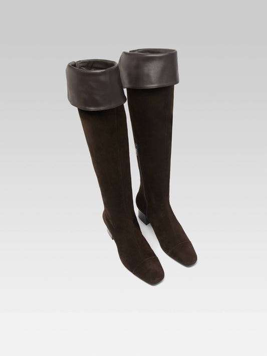 Brigitte - Bottes cuissarde cuir velours marron - Image numéro 5