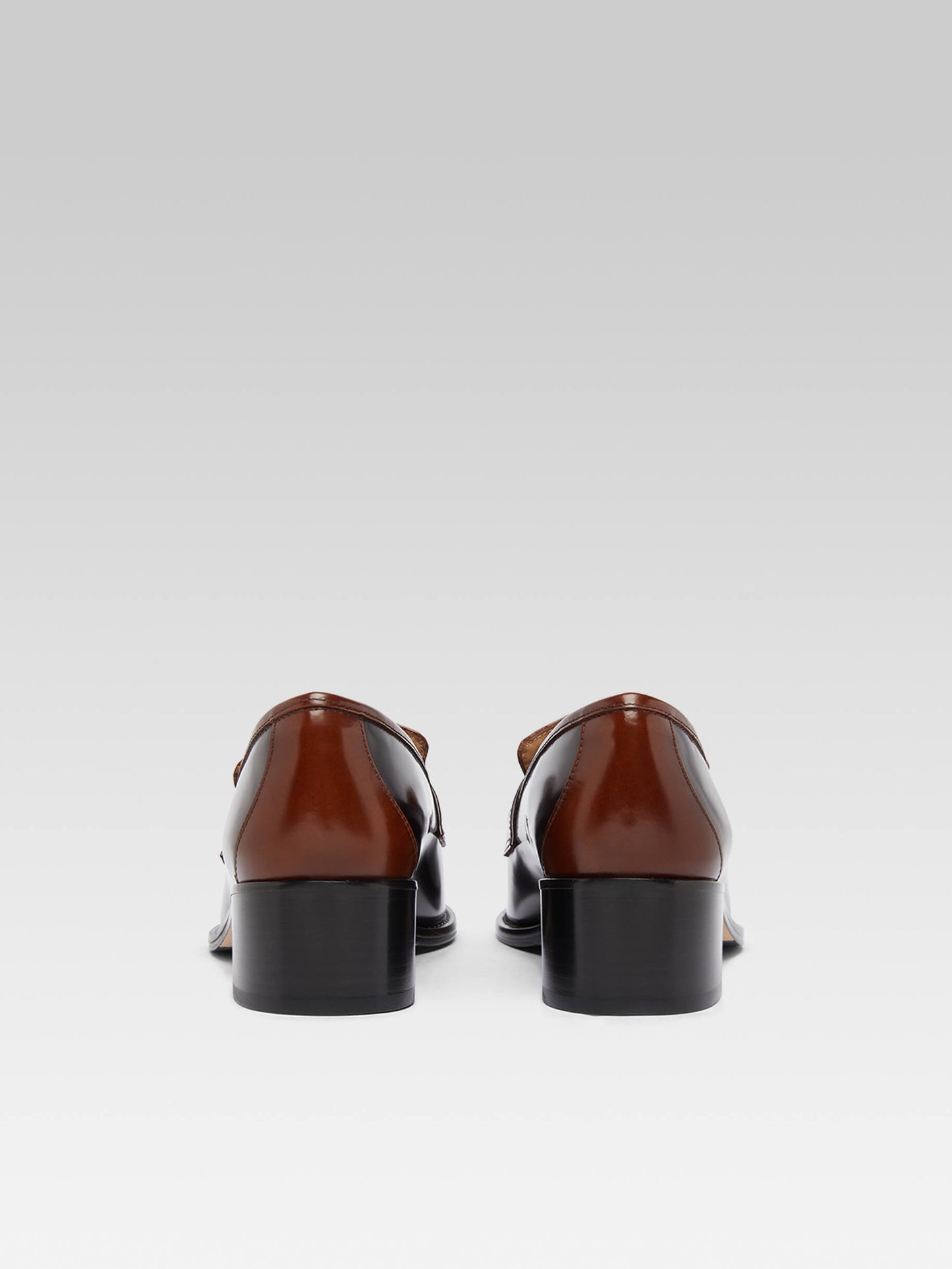 Douglas - Burgundy and cognac glossy leather loafers