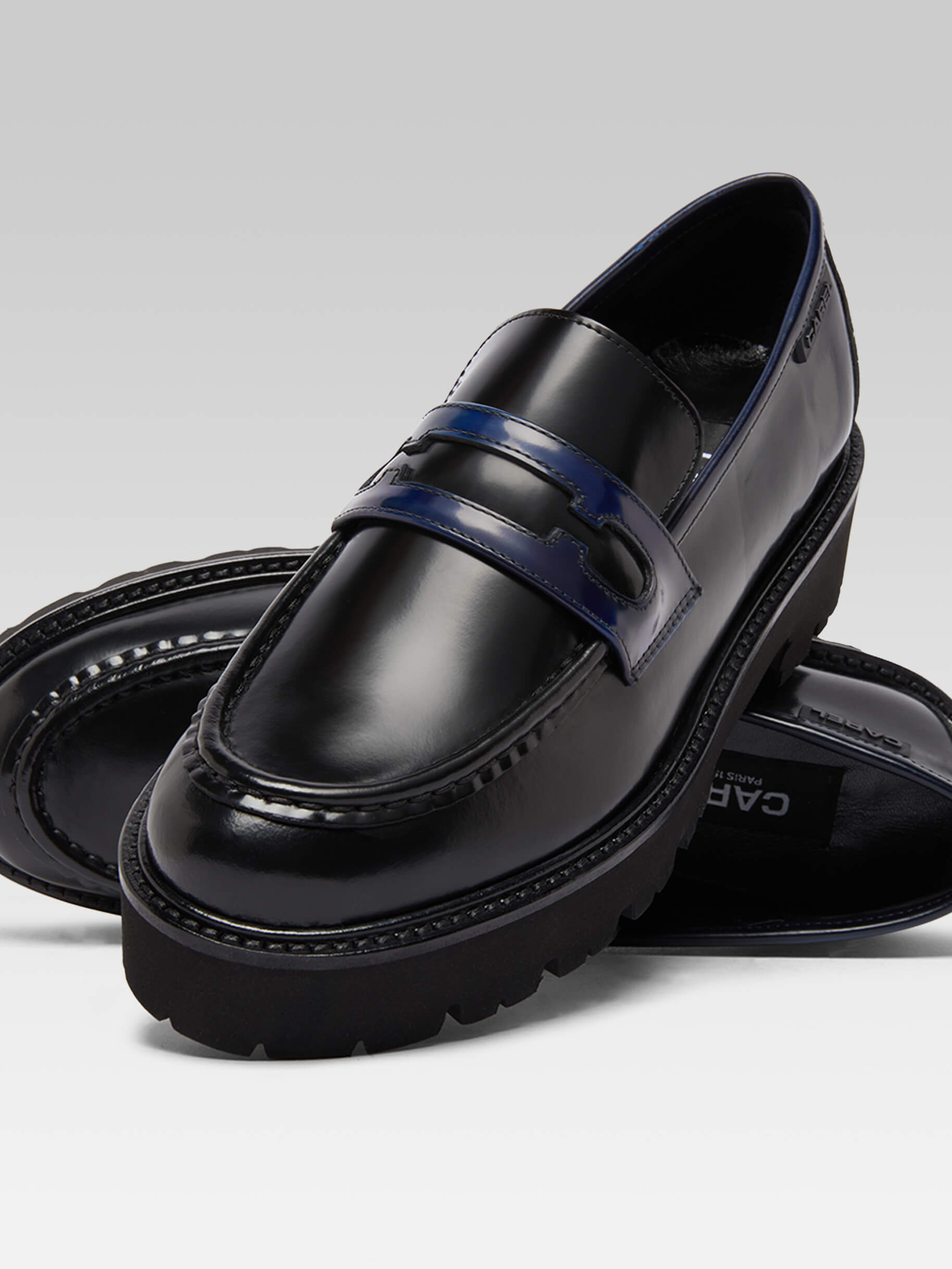 Marion - Black and blue glossy leather loafers - Image number 5