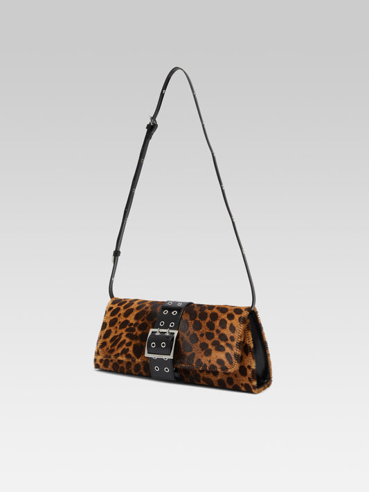 Maddie - Upcycled leopard and black glossy leather shoulder bag with eyelets - Image number 3