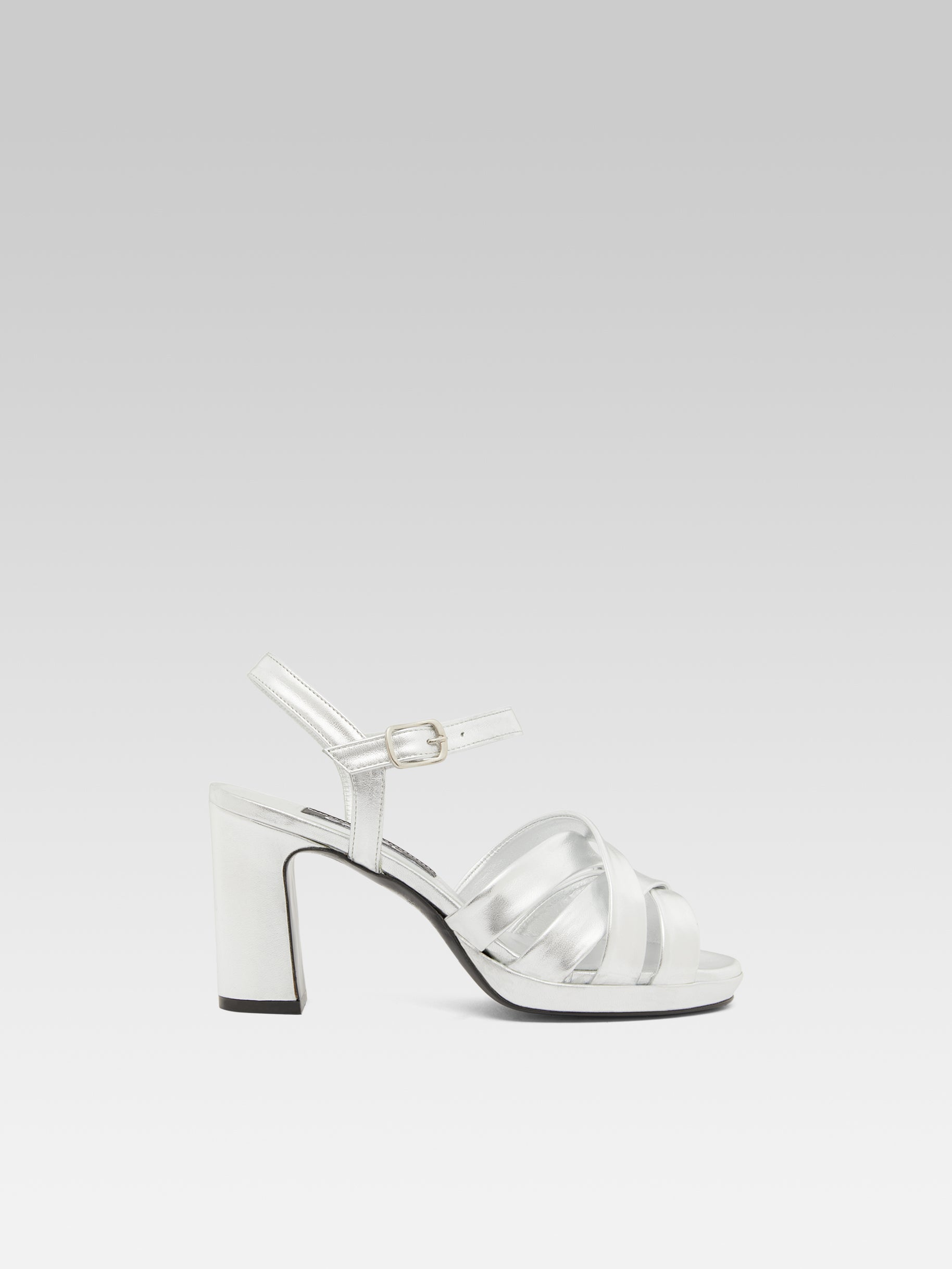 Dancing - Silver laminated leather sandals - Image number 1