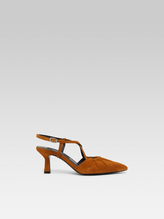 Neri - Camel upcycled suede slingback pumps