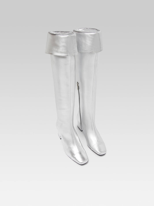 Brigitte - Bottes cuissarde cuir argent - Image numéro 4