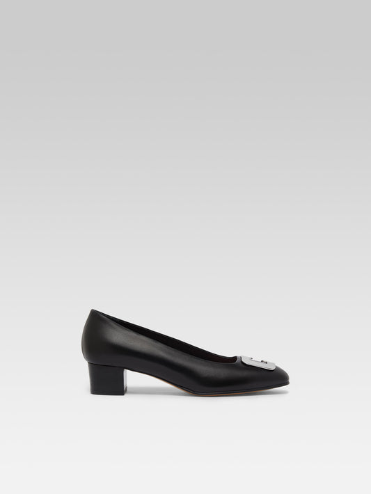 Camelia - Black leather pumps with C jewel - Image number 3