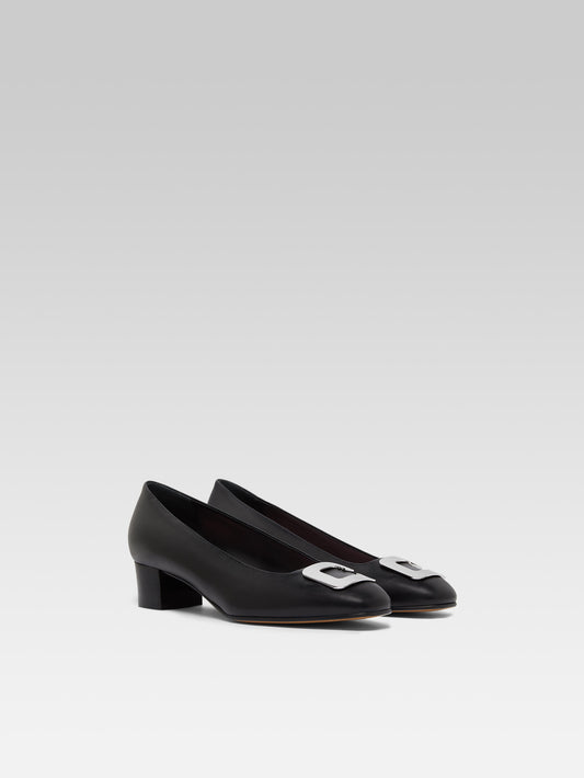 Camelia - Black leather pumps with C jewel - Image number 5