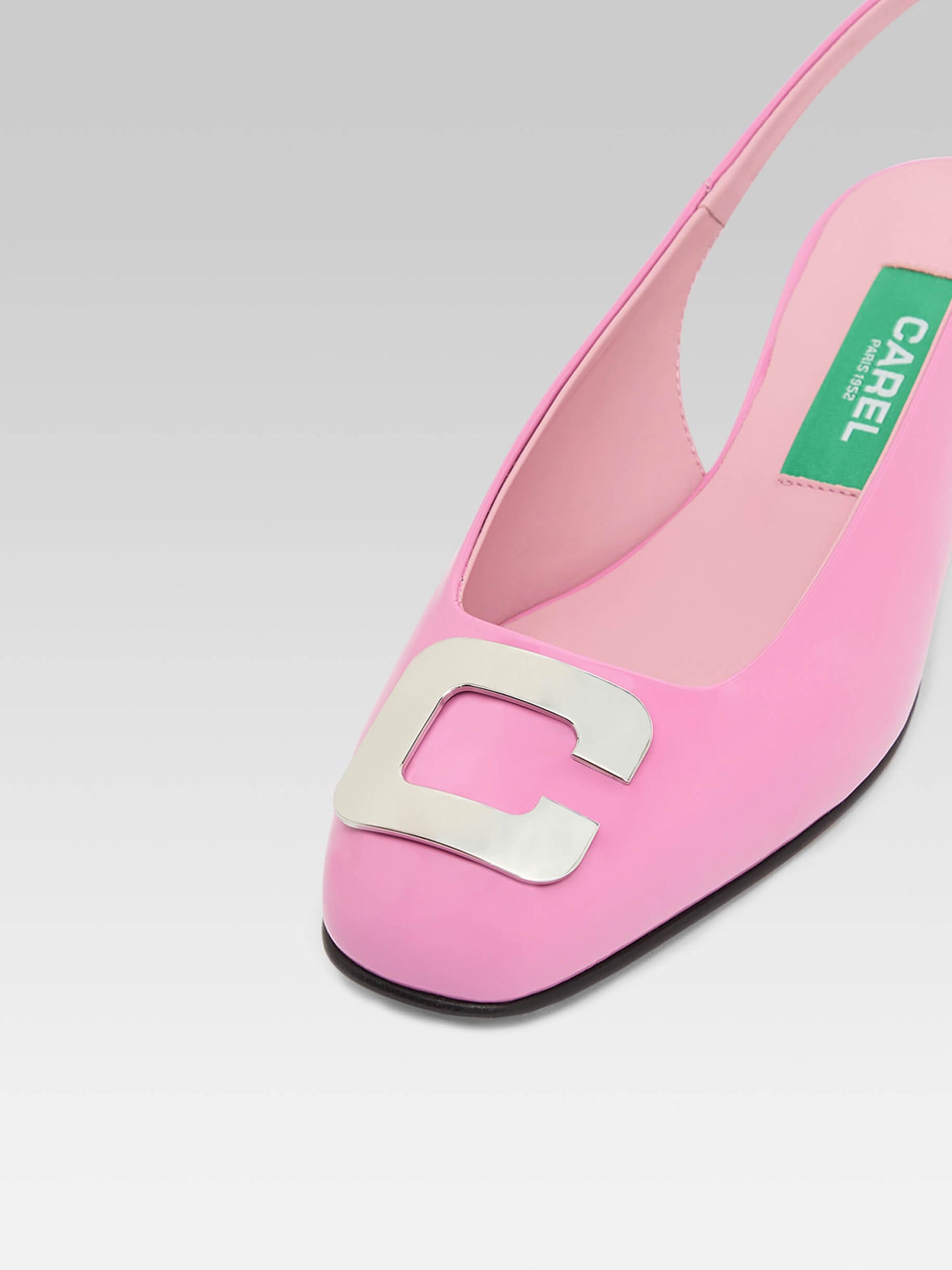 Coquelicot - Pink upcycled patent leather slingback C logo