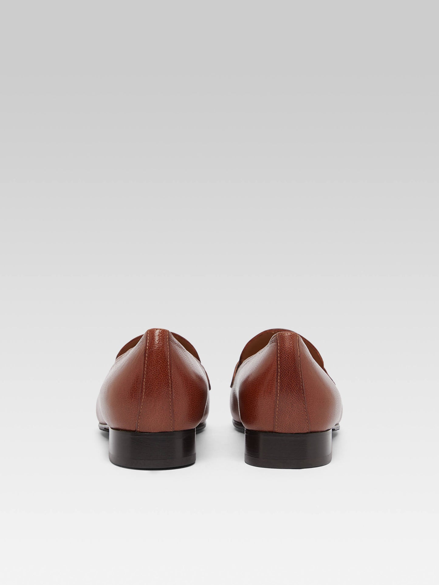 2100 - Cognac upcycled leather loafers