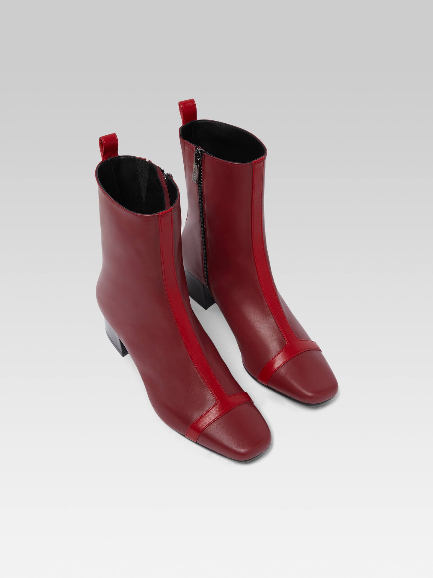 Audrey - Bottines cuir upcyclé bi rouge