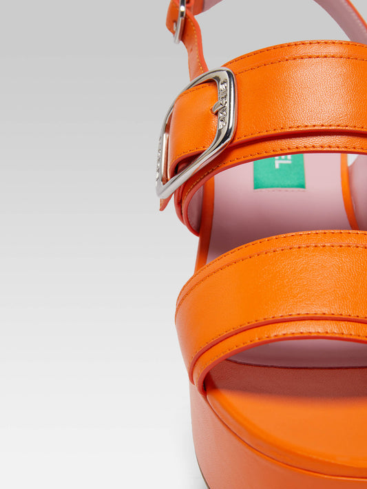 Francine - Upcycled orange leather platform sandals - Image number 5