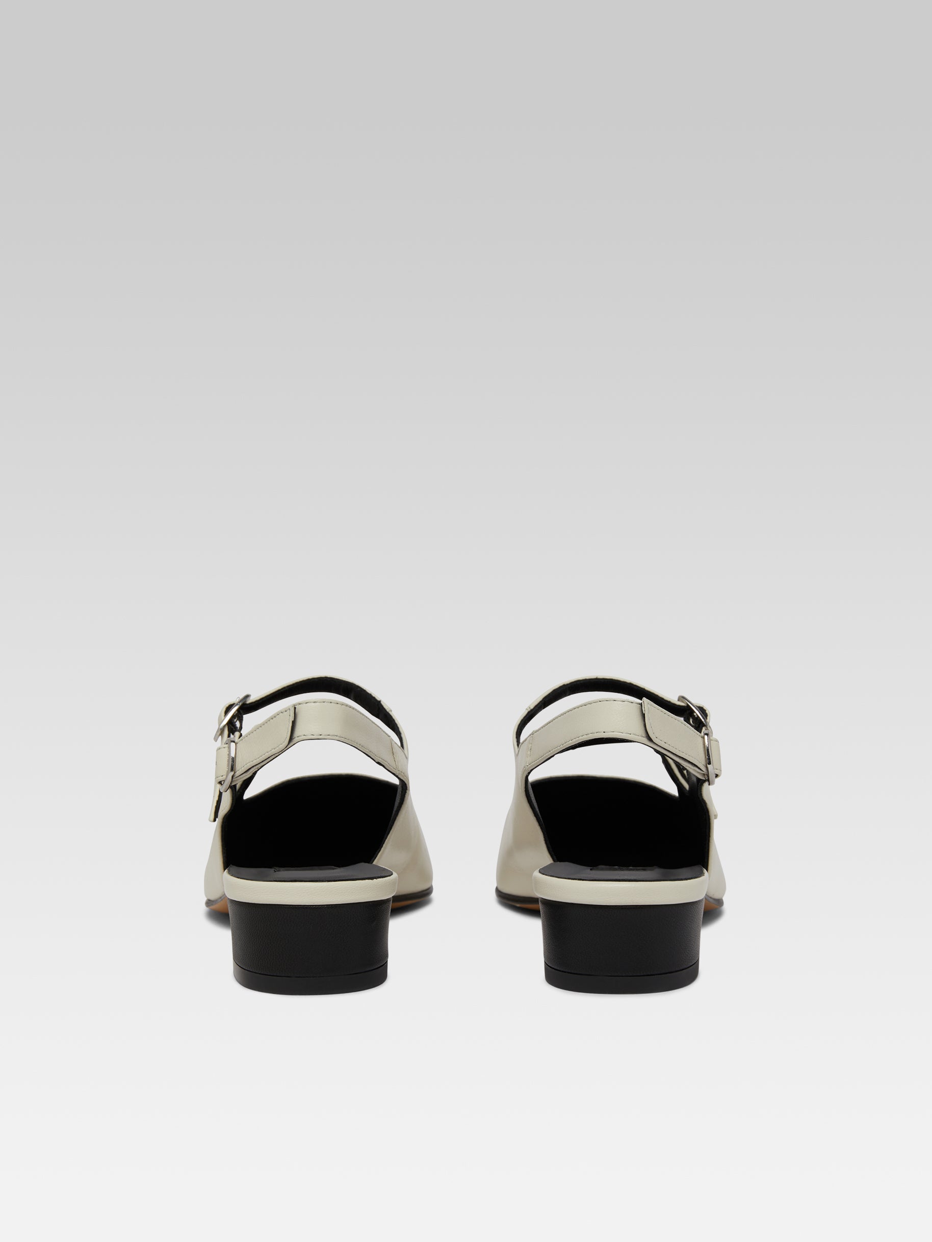 Abricot - Beige and black leather slingback Mary Janes - Image number 5