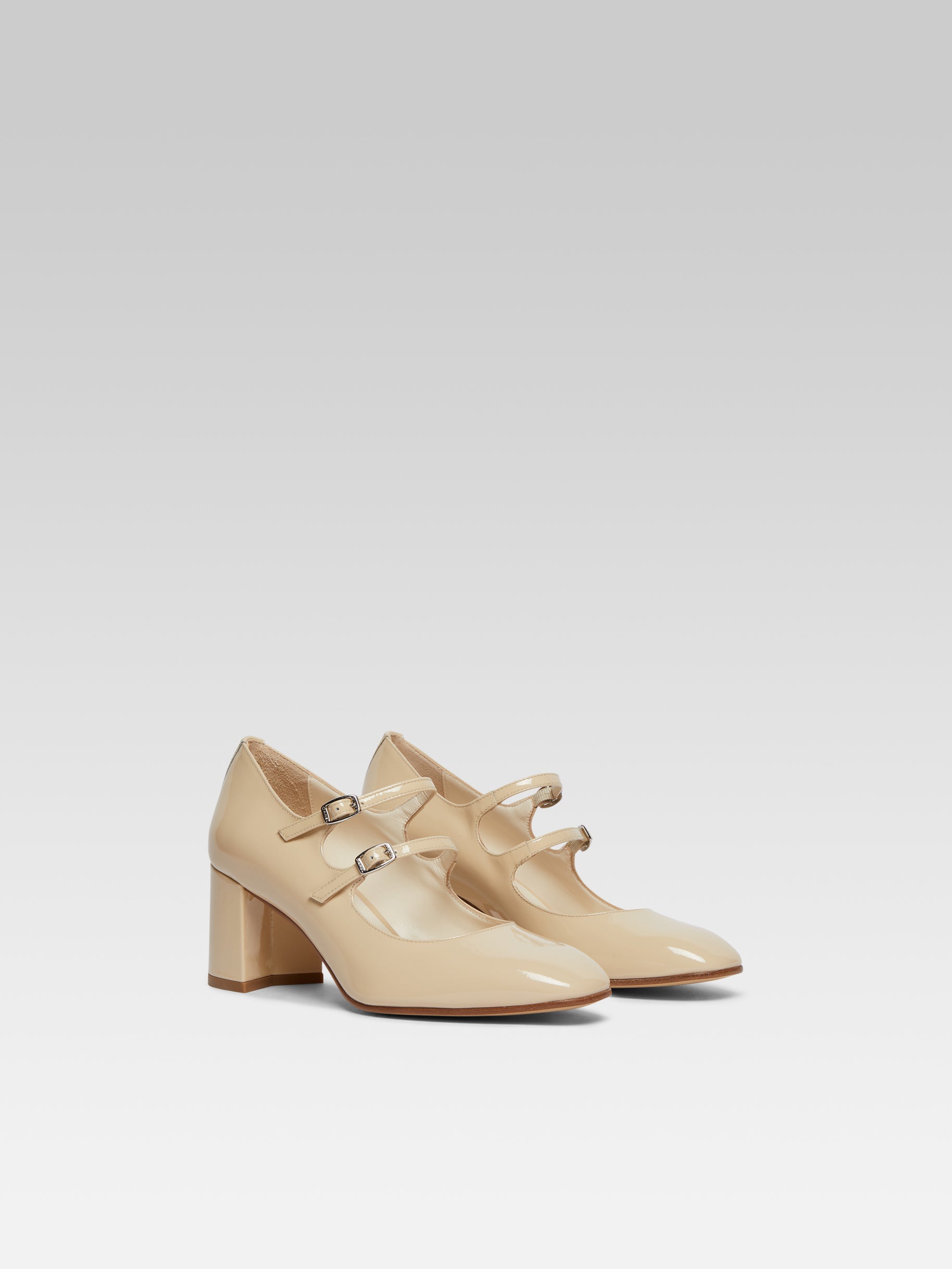 Alice Beige patent leather Mary Janes pumps