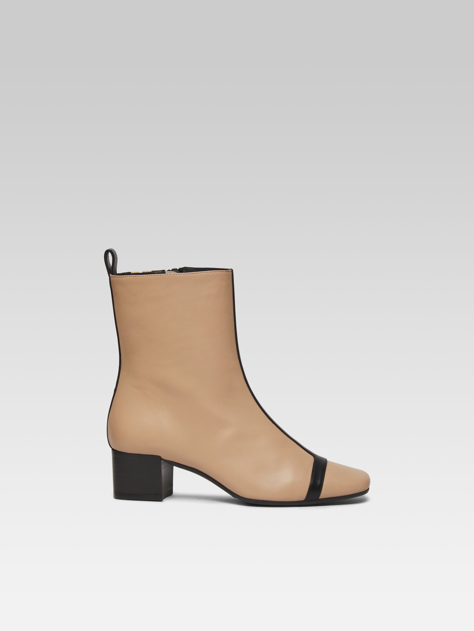 Audrey - Beige and black leather ankle boots