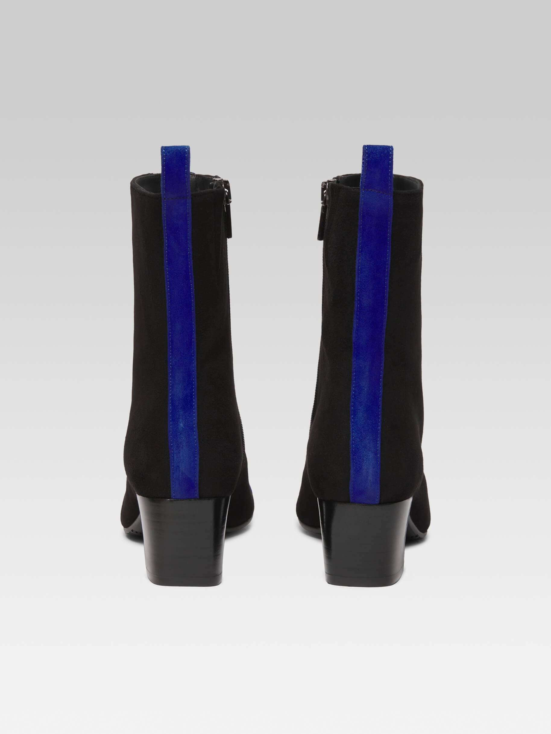 Audrey - Black and royal blue suede leather ankle boots - Image number 4