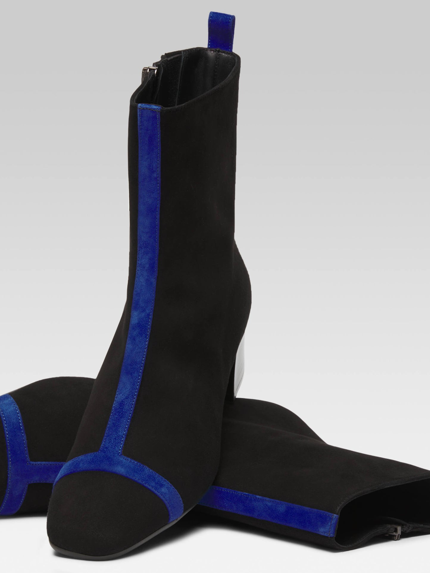 Audrey - Black and royal blue suede leather ankle boots