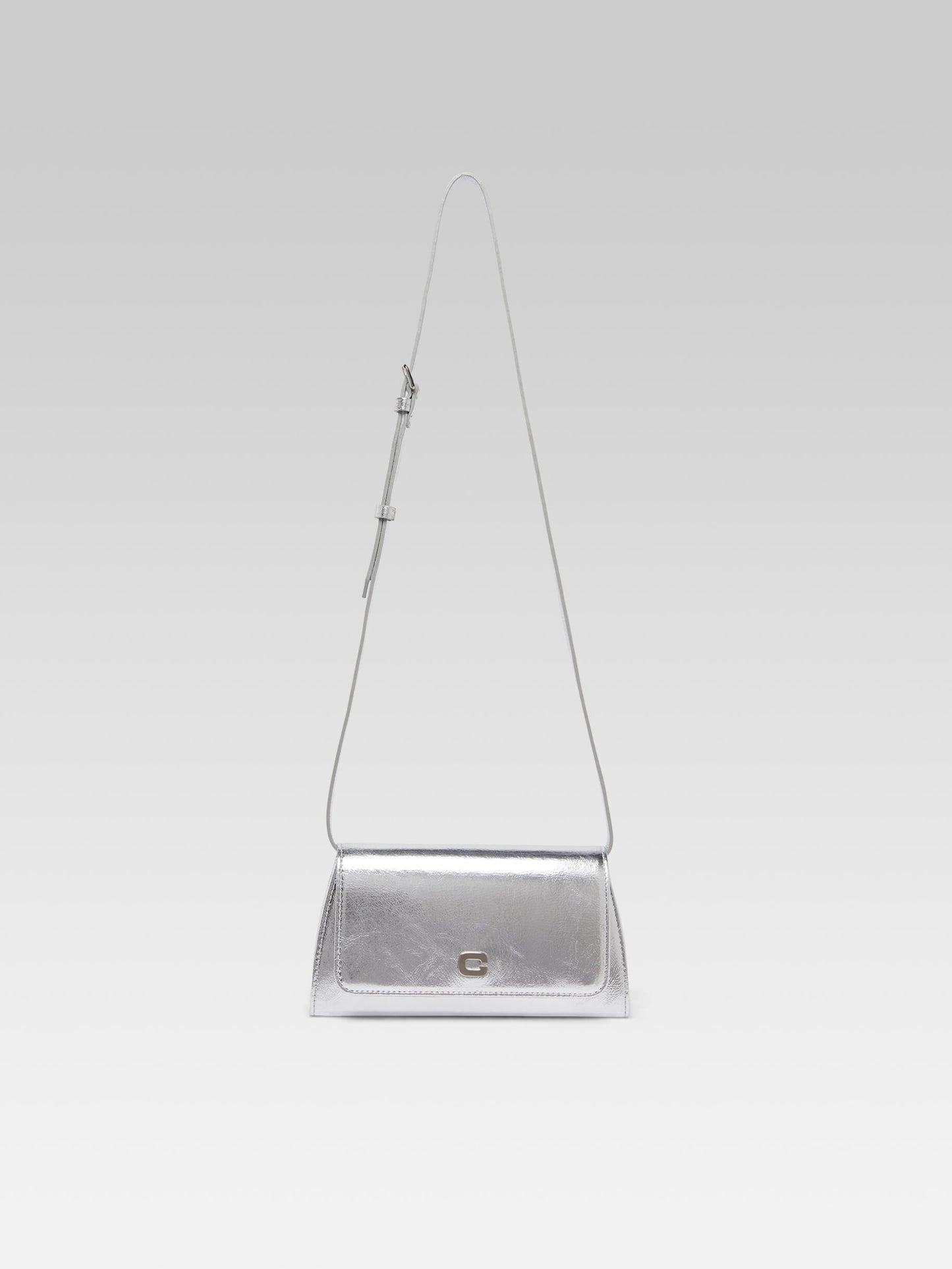 Elysee - Upcycled silver laminated leather shoulder bag