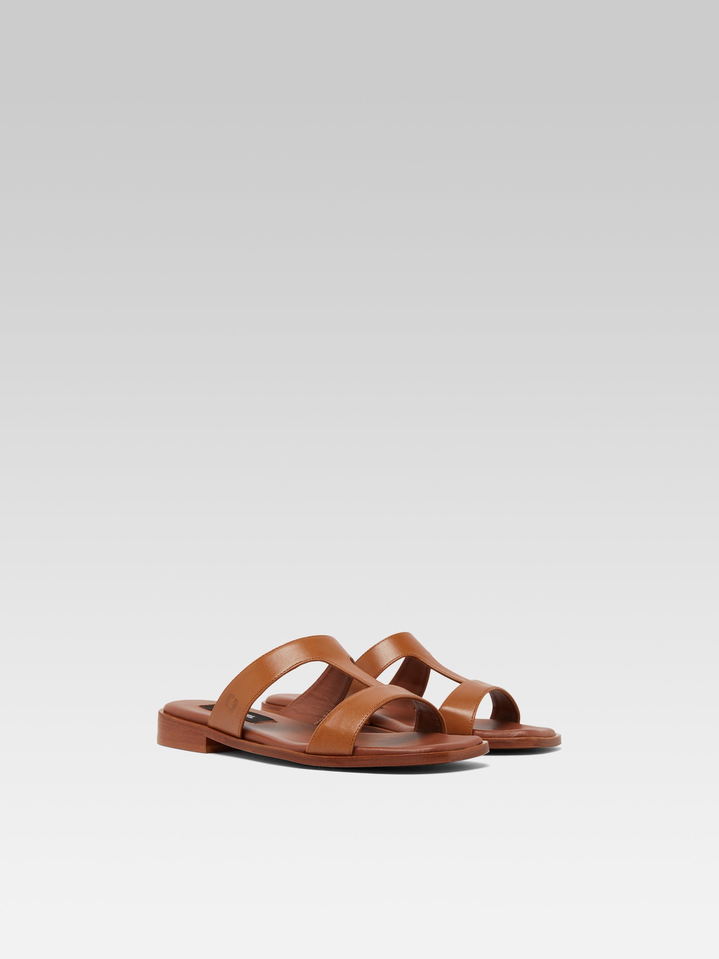 Ilienne - Camel leather flat mules