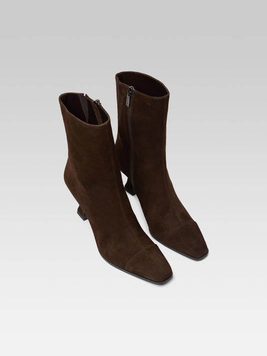 Isabelle - Brown suede leather ankle boots - Image number 3