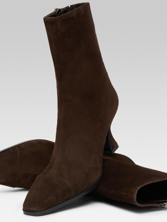 Isabelle - Brown suede leather ankle boots - Image number 4