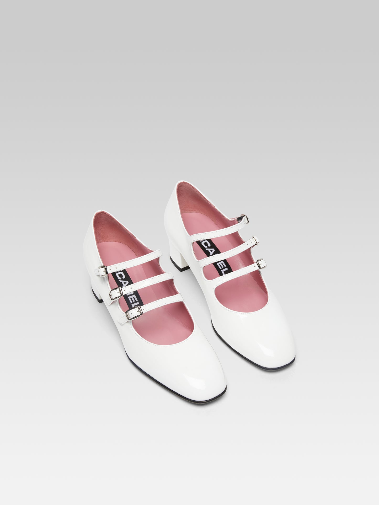 Kina - Escarpins babies cuir verni blanc