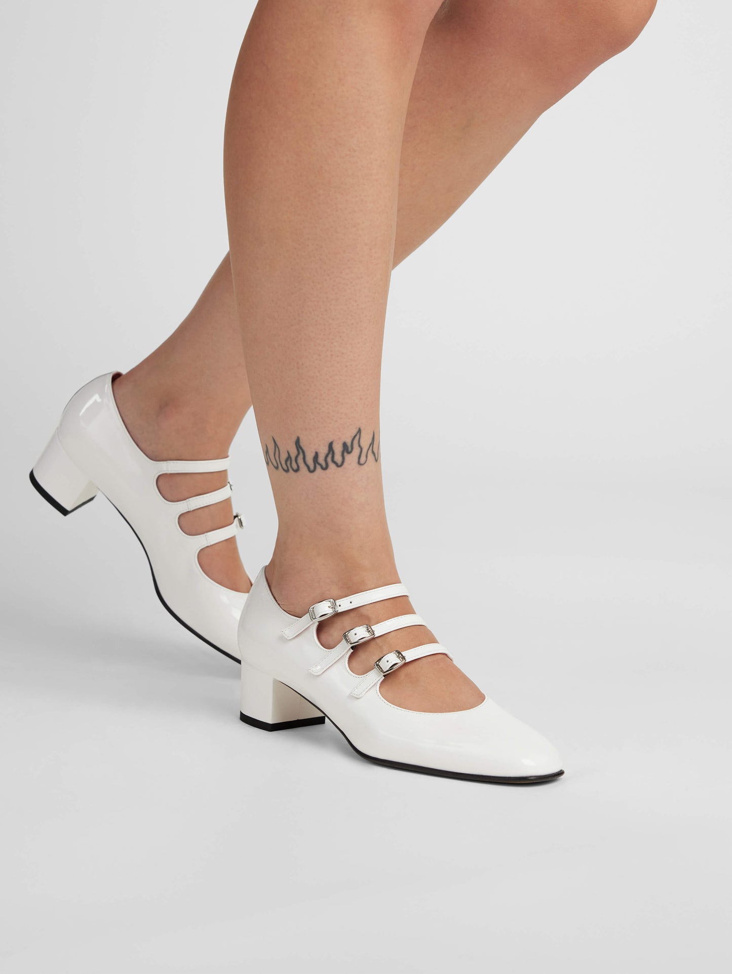 Kina - White patent leather Mary Janes pumps