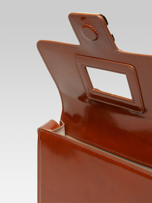 Sorbonne - Cognac glossy leather bag - Image number 2