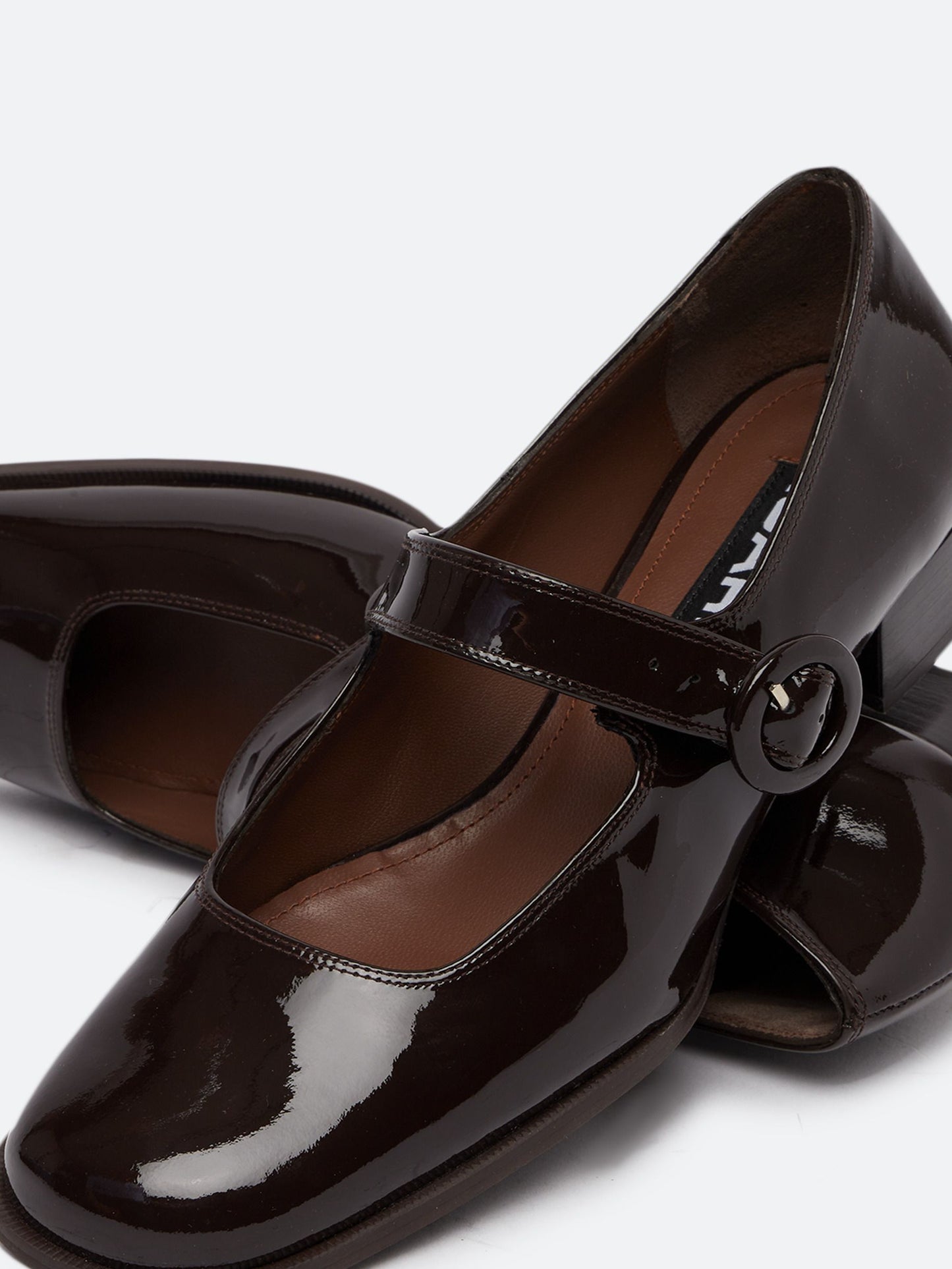 Twiggy - Chocolate patent leather Mary Janes