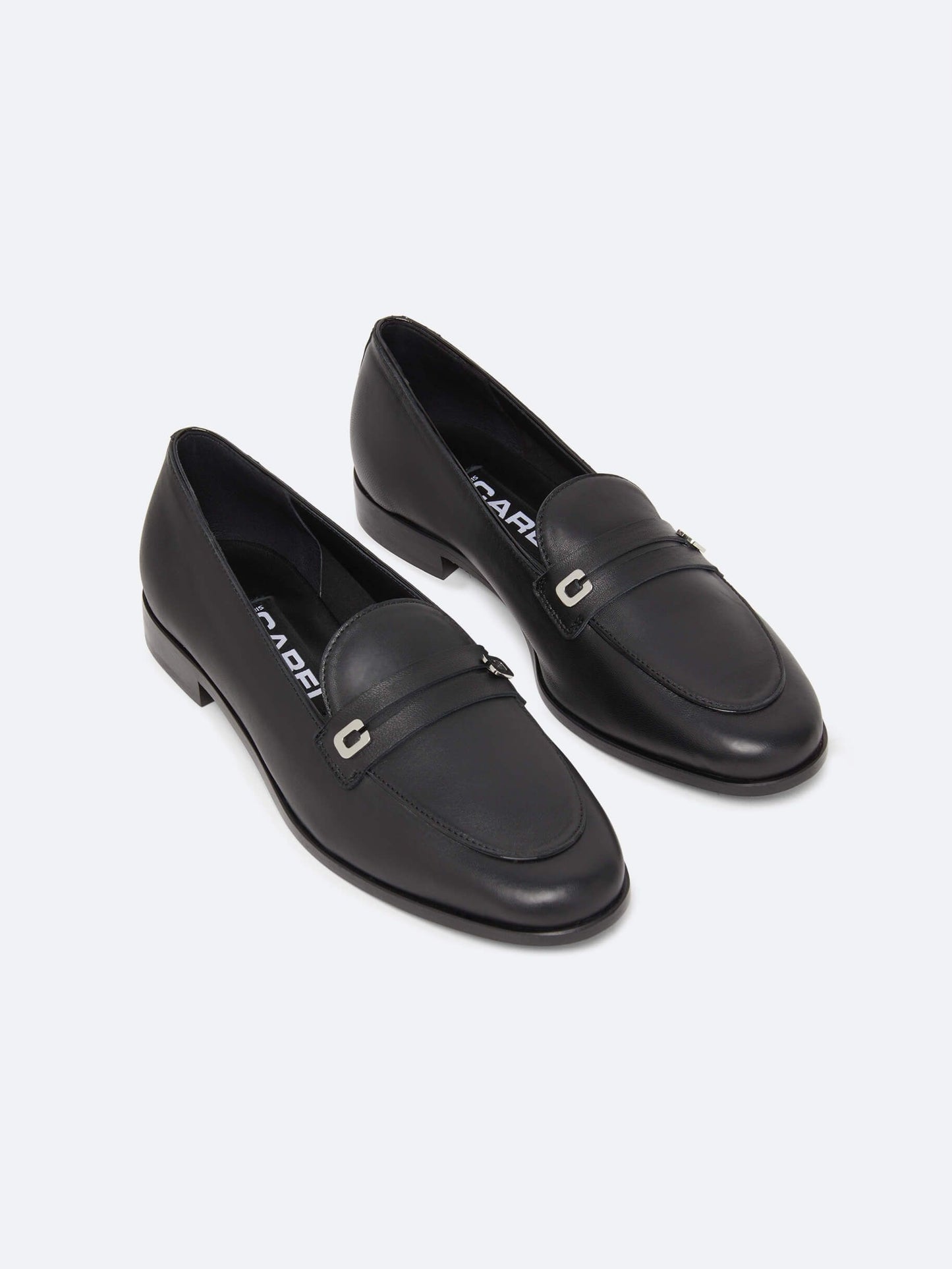 Jackie - Black leather moccasins