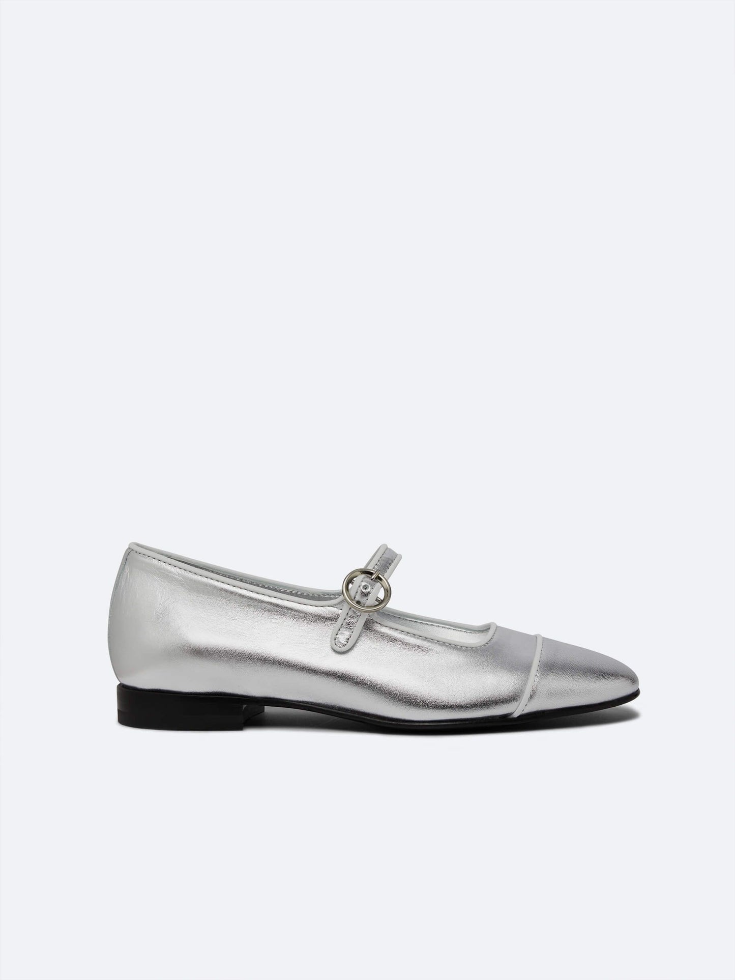 Corail - Silver leather white piping Mary Janes flats